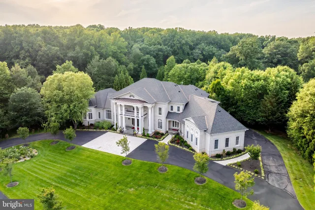 $30,000 | 860 Nicholas Run Drive, Great Falls, VA 22066