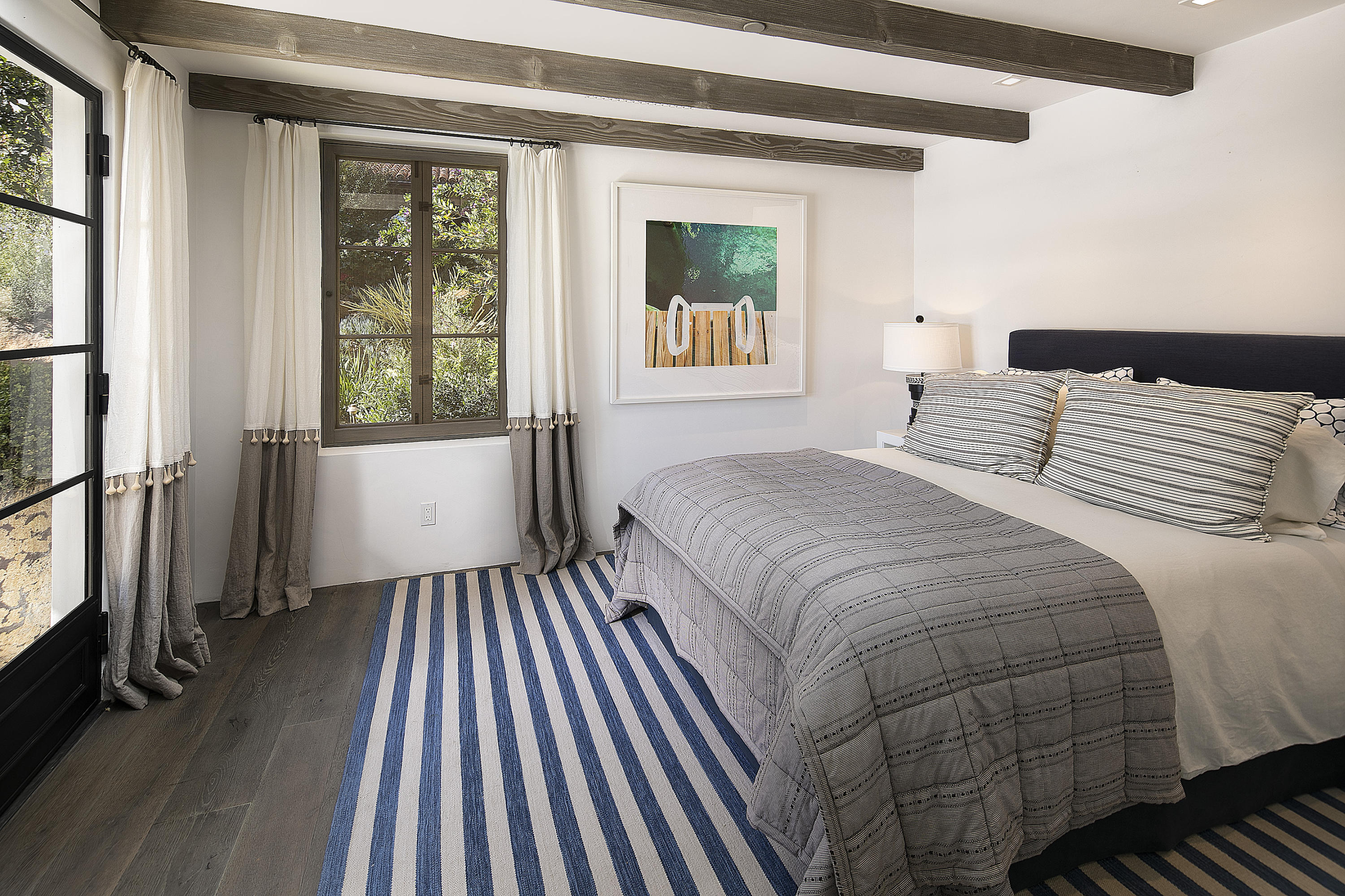 770 Via Manana Montecito, CA 93108 - Photo 14 of 15 Pool House bedroom