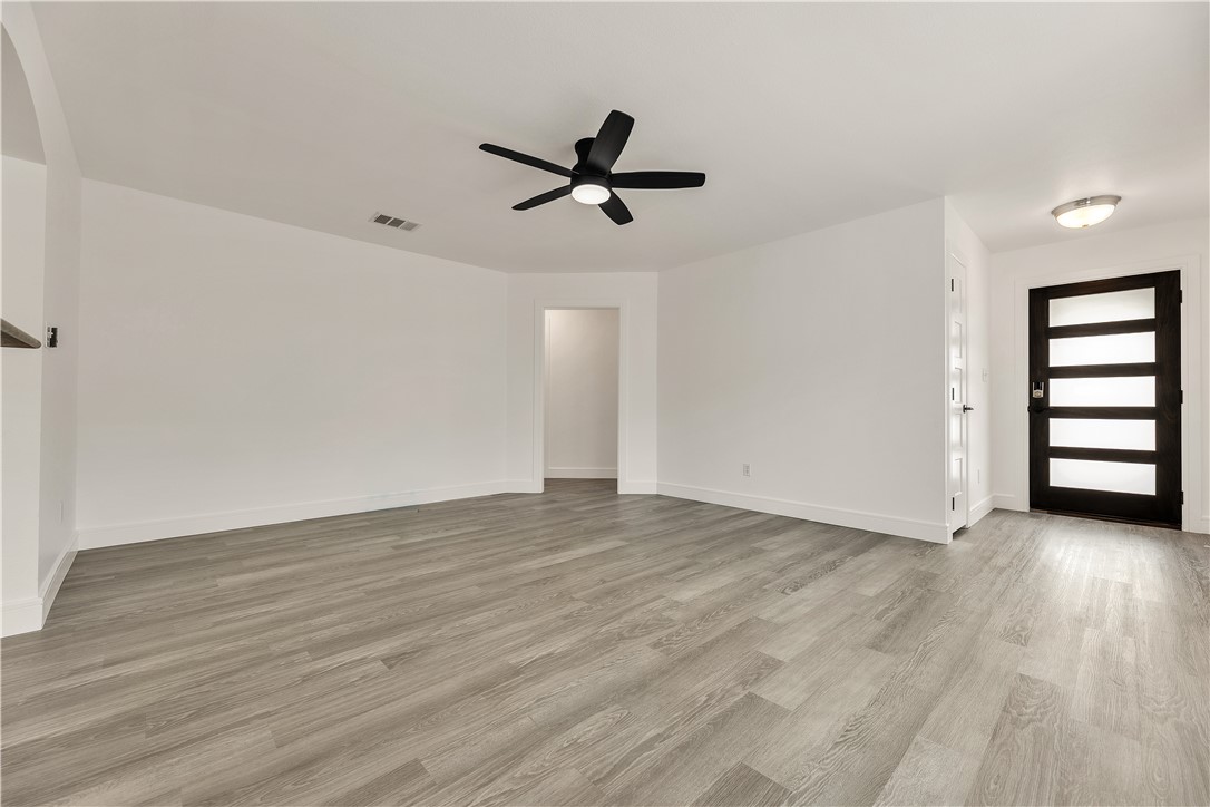 1108 Cottage Grove Circle Bryan, TX 77801 - Photo 13 of 29