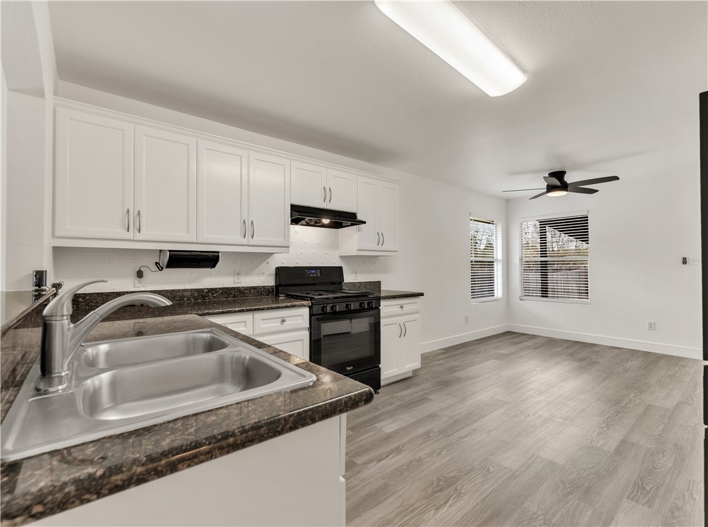 1108 Cottage Grove Circle Bryan, TX 77801 - Photo 14 of 29