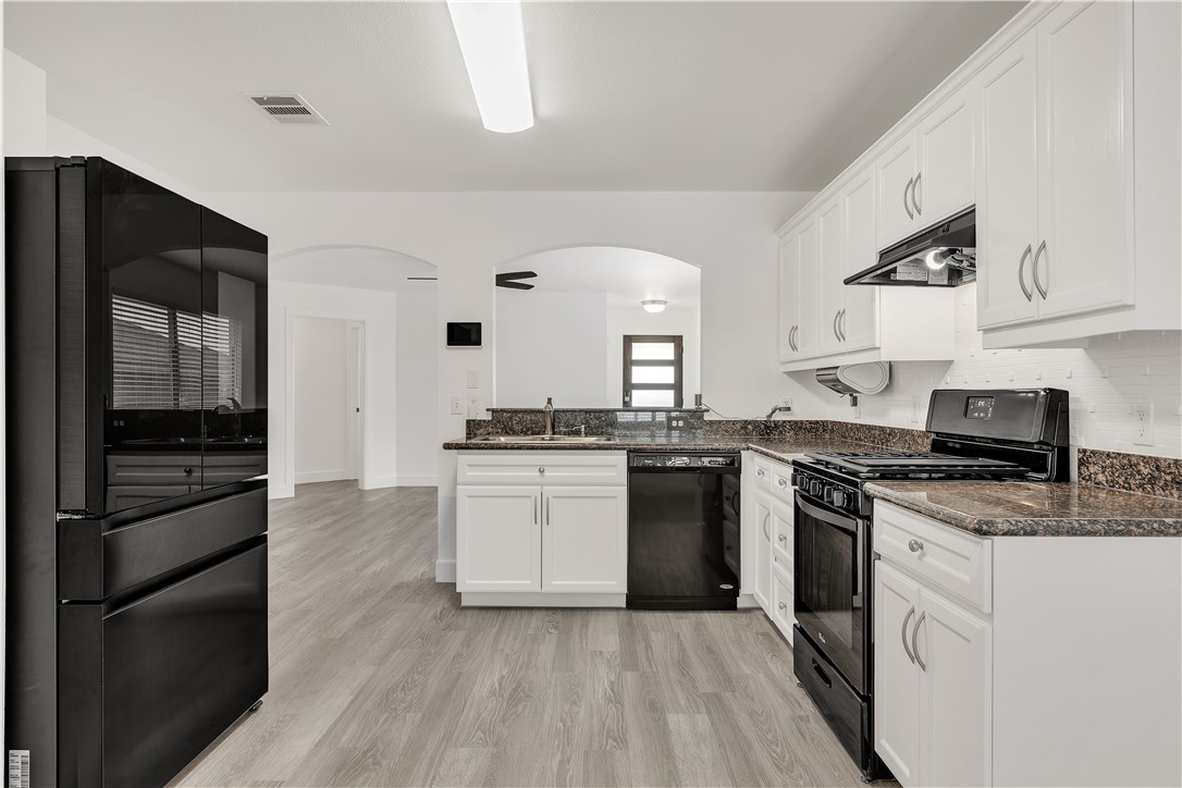 1108 Cottage Grove Circle Bryan, TX 77801 - Photo 16 of 29