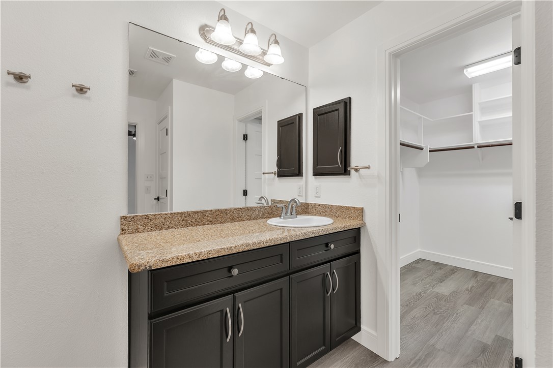 1108 Cottage Grove Circle Bryan, TX 77801 - Photo 7 of 29