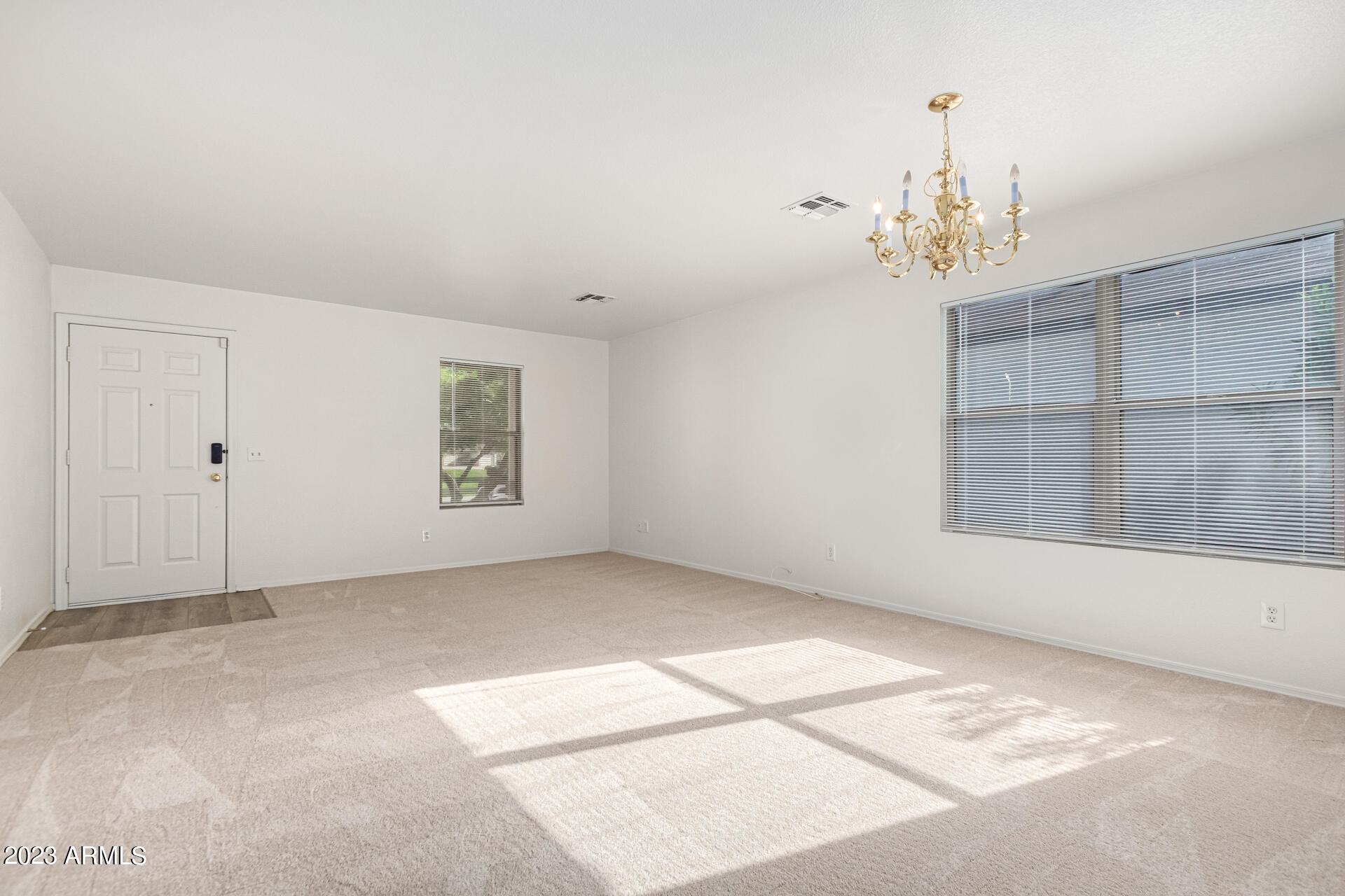 11841 West Wethersfield Road El Mirage, AZ 85335 - Photo 7 of 30 07 - Wetherside