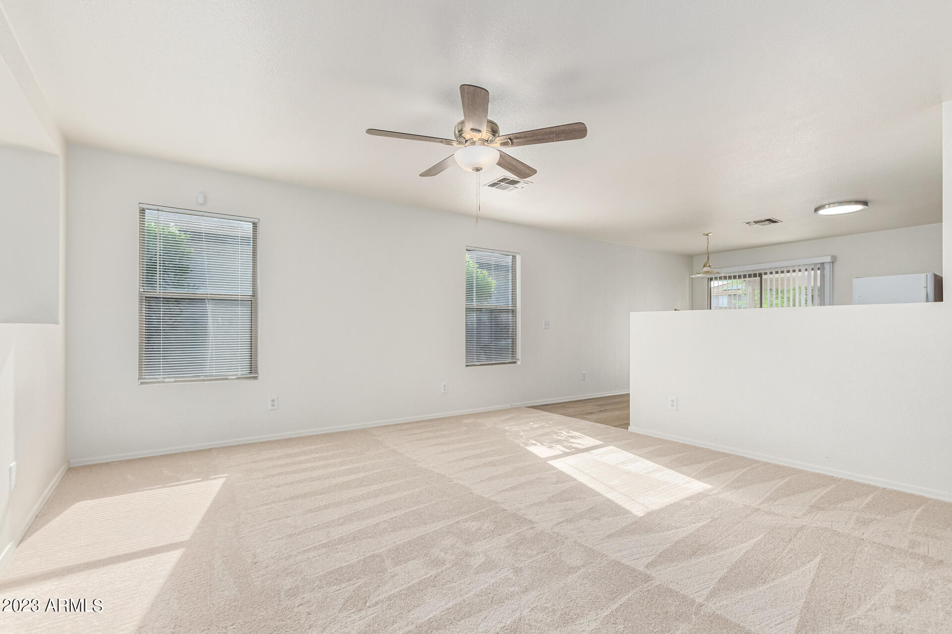 11841 West Wethersfield Road El Mirage, AZ 85335 - Photo 10 of 30 10 - Wetherside