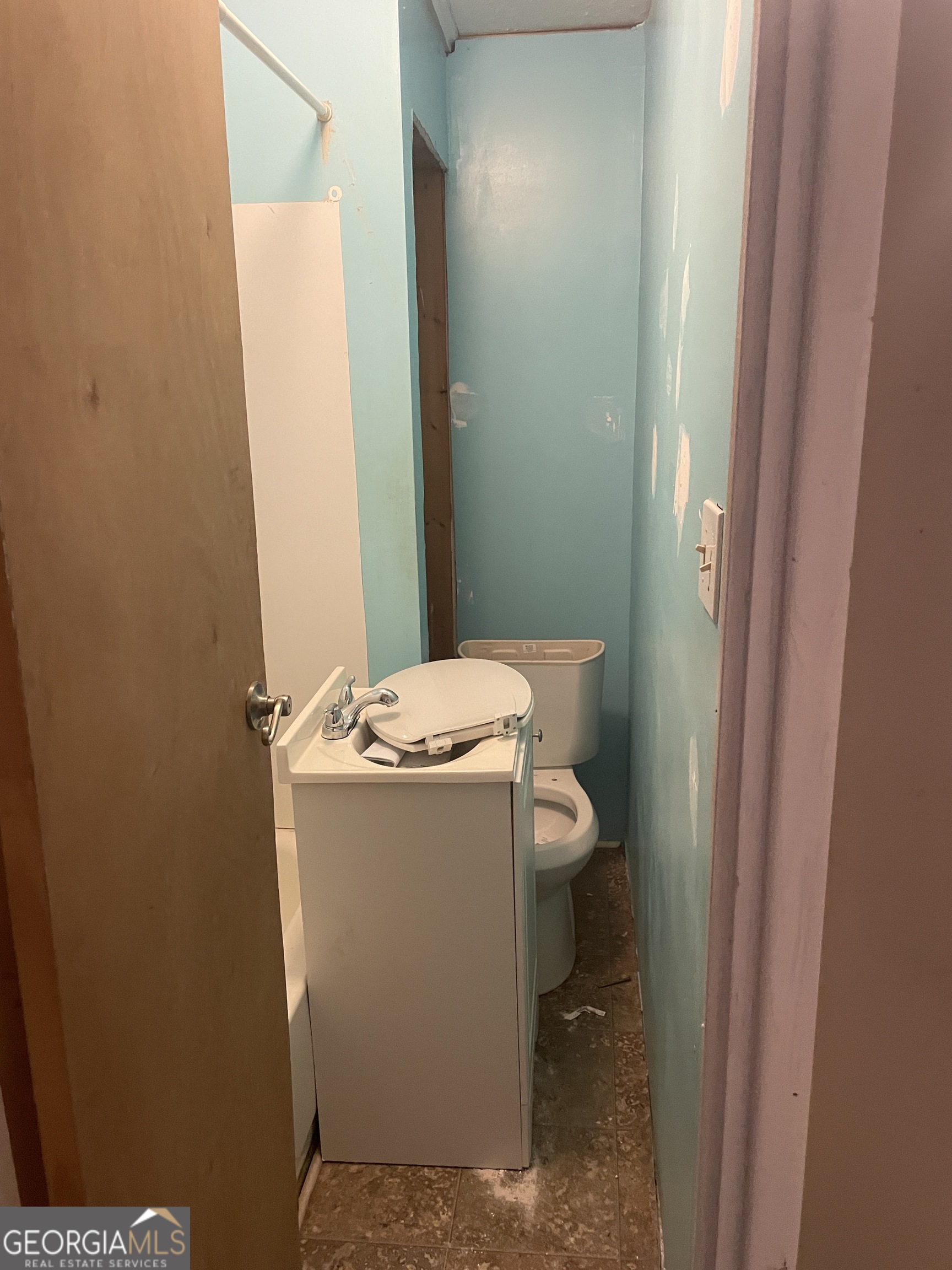 124 Harper Street Jackson, GA 30233 - Photo 6 of 32