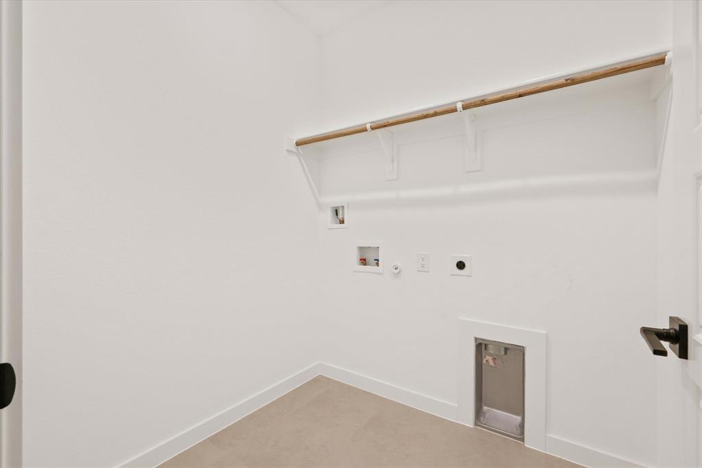 7136 Intrepid Drive Fort Worth, TX 76179 - Photo 22 of 30 a small space with a white wall