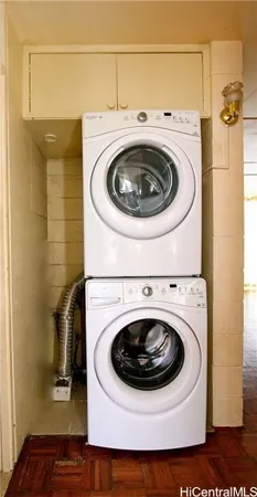 a view of front door of house