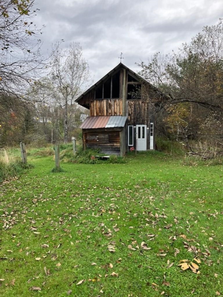 148 East Main Street Lunenburg, VT 05906 - Photo 6 of 13