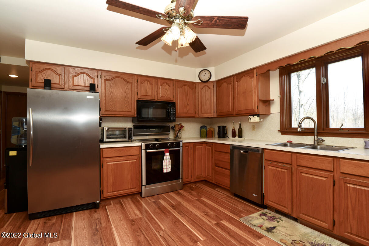 830 Meadowdale Road Altamont, NY 12009 - Photo 5 of 66 22