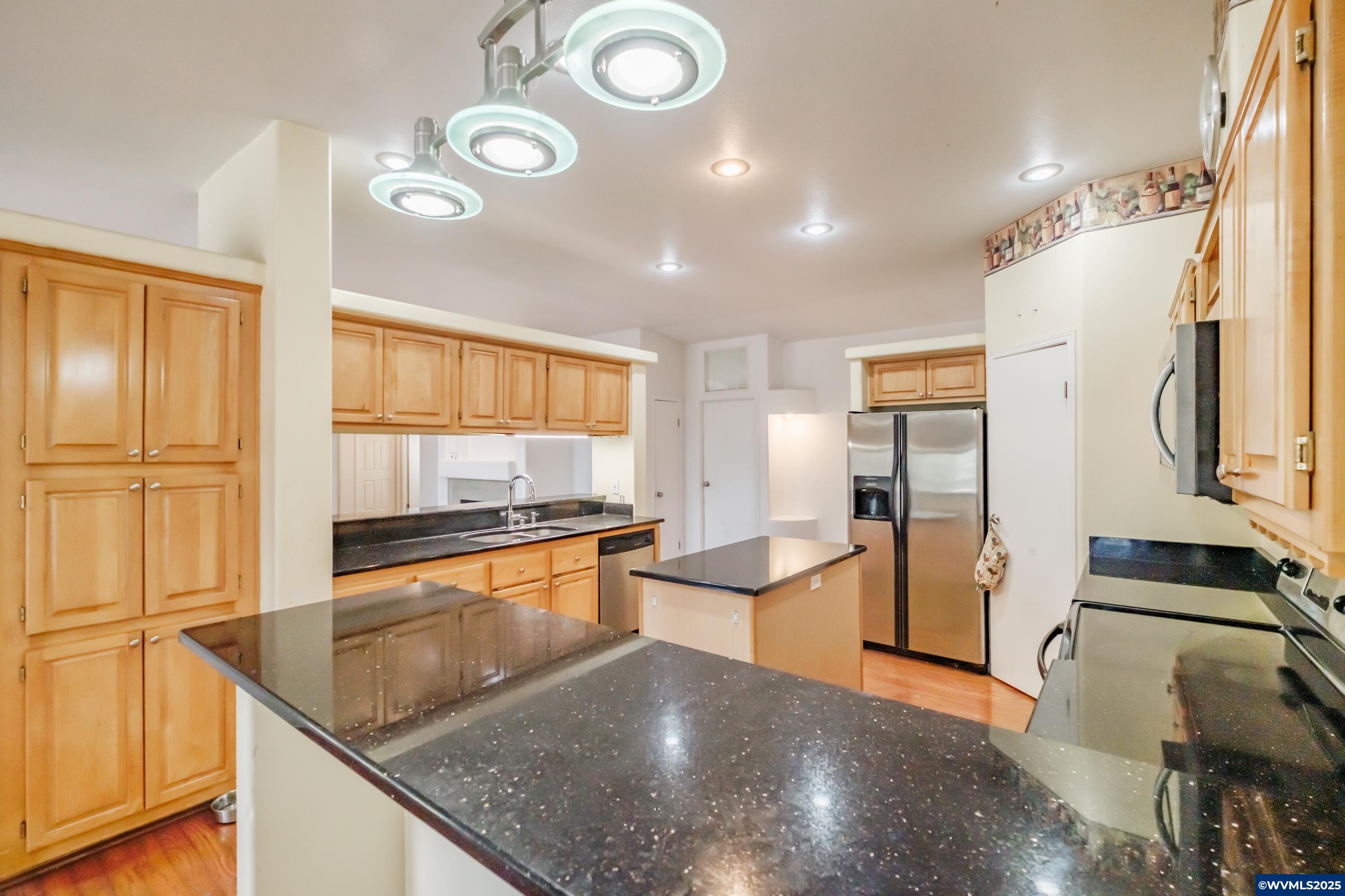 30522 West View Street Lebanon, OR 97355 - Photo 12 of 49