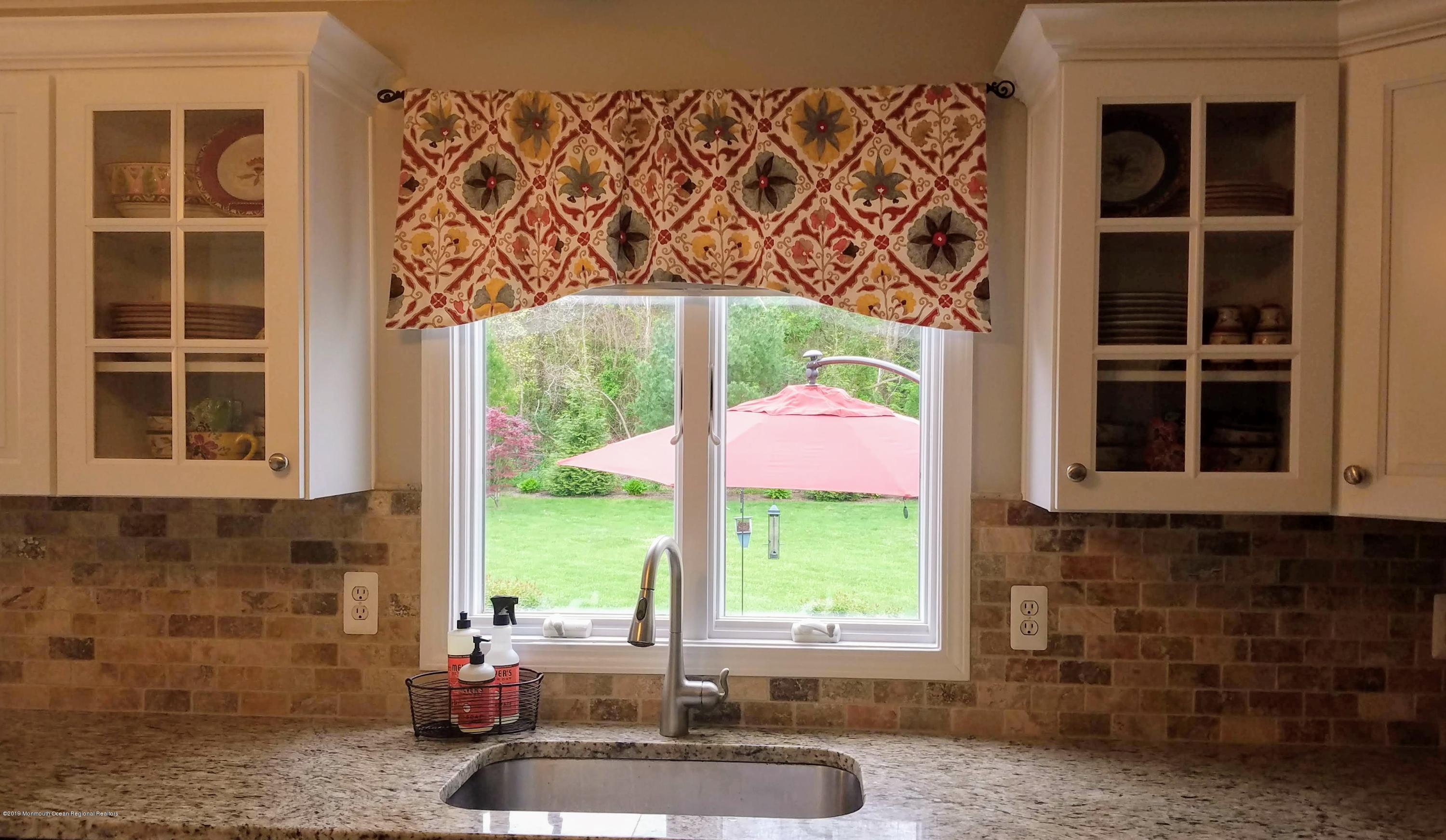 646 Thiele Road Brick, NJ 08724 - Photo 11 of 54 image (87)