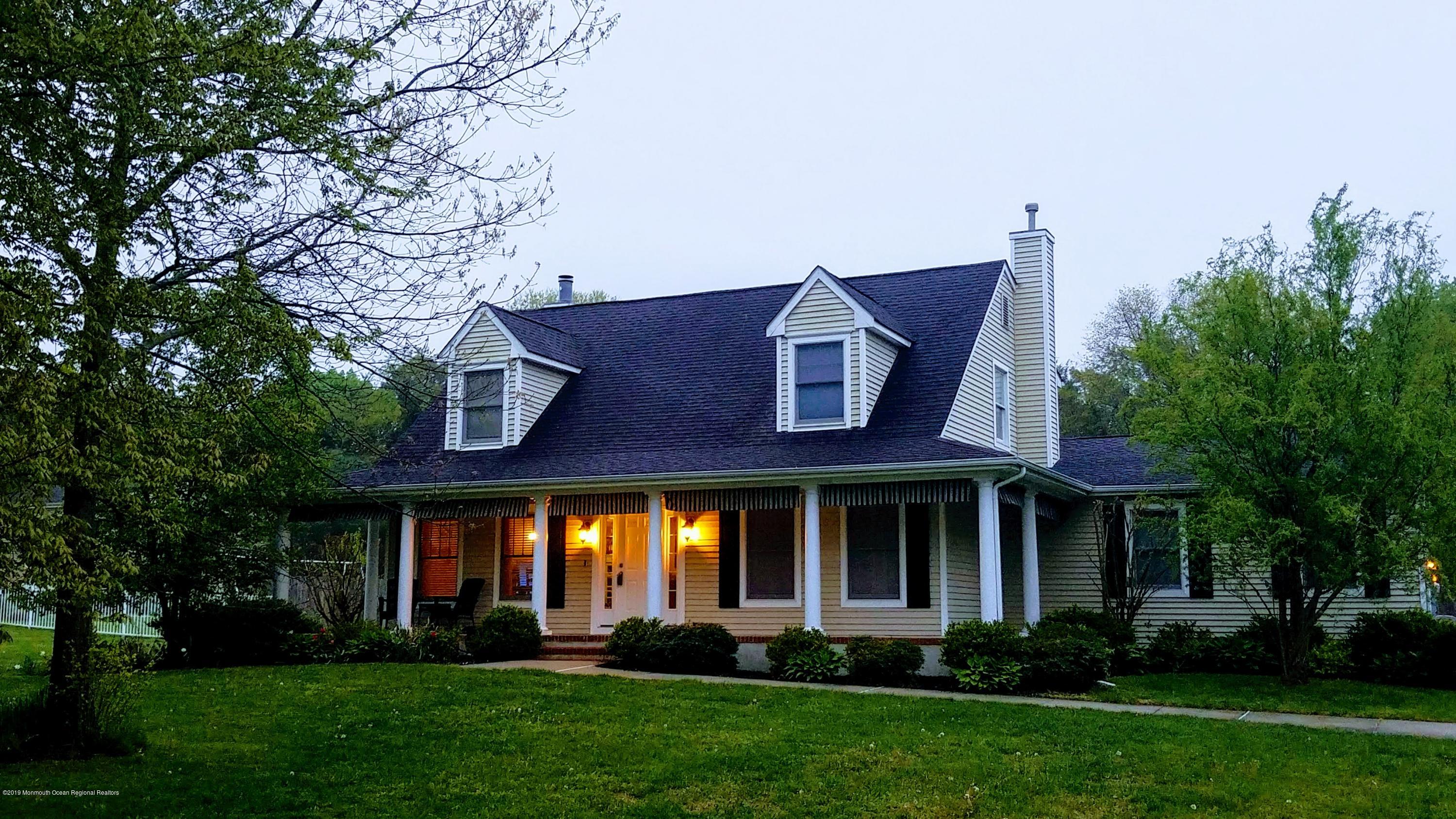 646 Thiele Road Brick, NJ 08724 - Photo 4 of 54 20190501_194312-EFFECTS