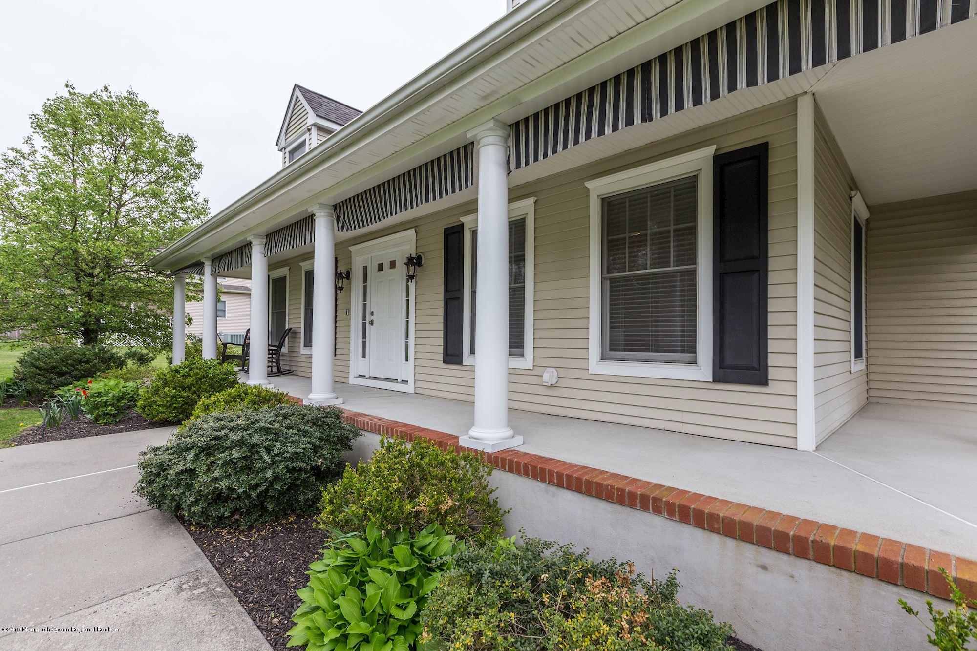 646 Thiele Road Brick, NJ 08724 - Photo 6 of 54 016_646_thiele_rd_262144_434660