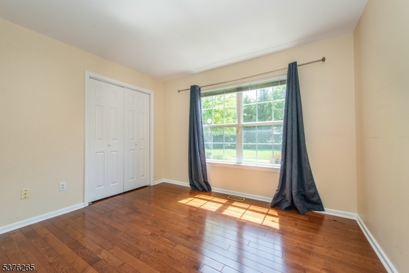 4 Parkside Court Wayne, NJ 07470 - Photo 12 of 18