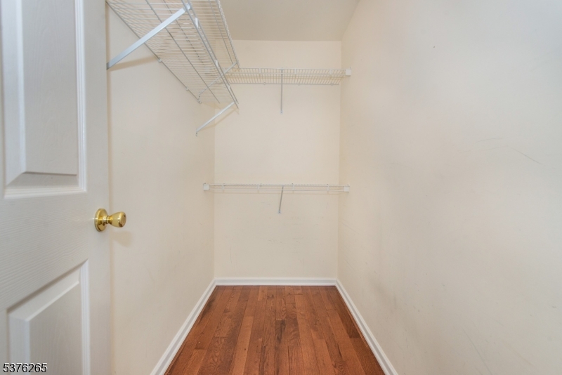 4 Parkside Court Wayne, NJ 07470 - Photo 16 of 18