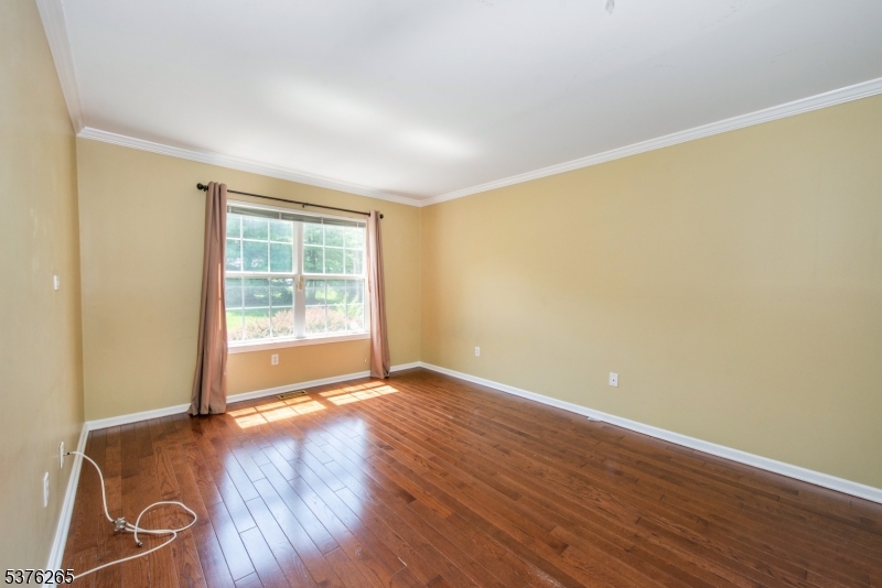 4 Parkside Court Wayne, NJ 07470 - Photo 5 of 18