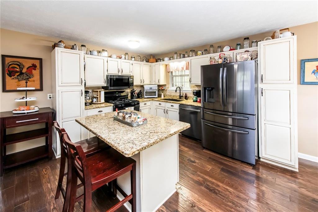 87 Water Way Trail Powder Springs, GA 30127 - Photo 9 of 35