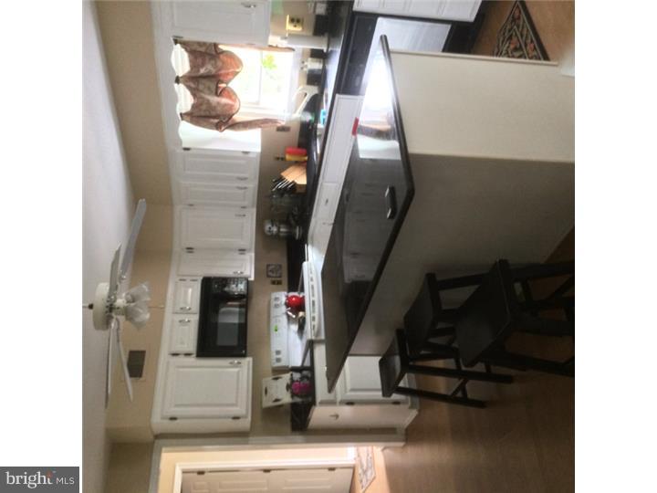 9 Kenwick Road Hockessin, DE 19707 - Photo 12 of 16 Kitchen