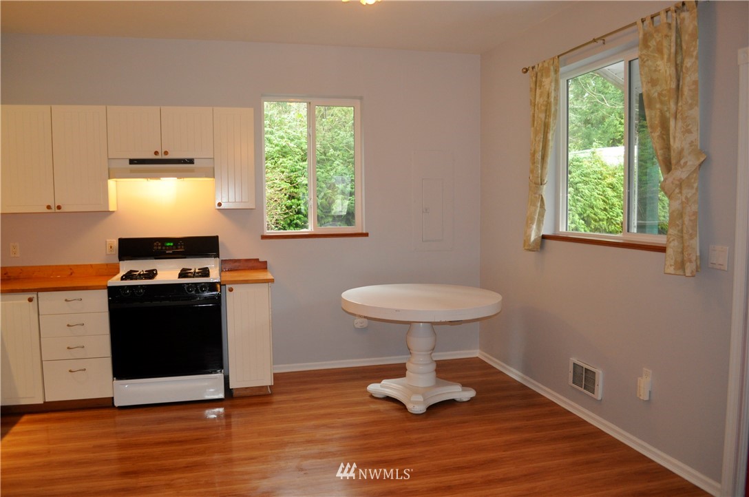 2133 Culp Court Point Roberts, WA 98281 - Photo 11 of 22