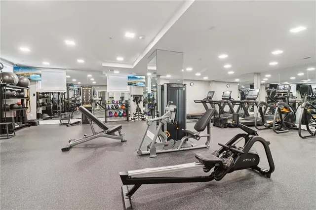 $235,000 | 800 Peachtree Street Northeast, Unit 1520, Atlanta, GA 30308