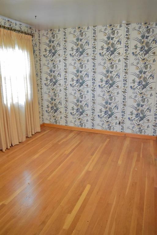 2754 Brodhead Road Aliquippa, PA 15001 - Photo 12 of 24 Both 1st and 2nd bedroom are 15 feet in length