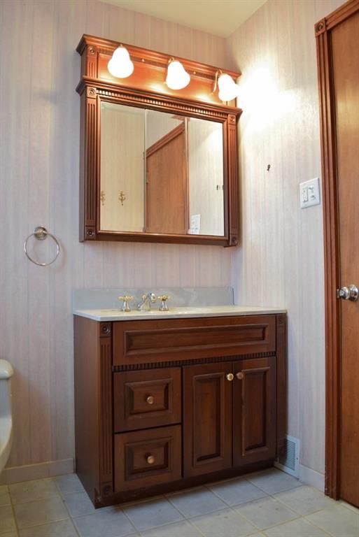 2754 Brodhead Road Aliquippa, PA 15001 - Photo 9 of 24 Updated vanity and mirror