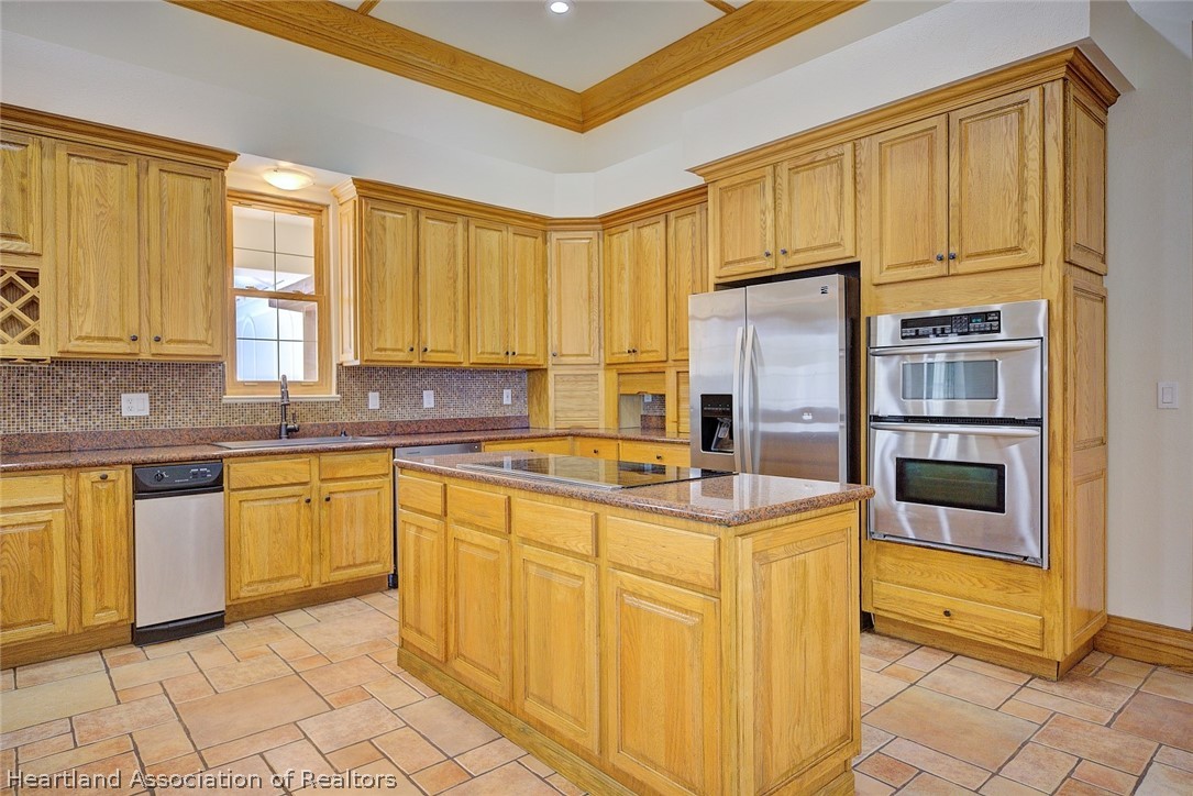 5226 Magnolia Place Sebring, FL 33872 - Photo 8 of 49
