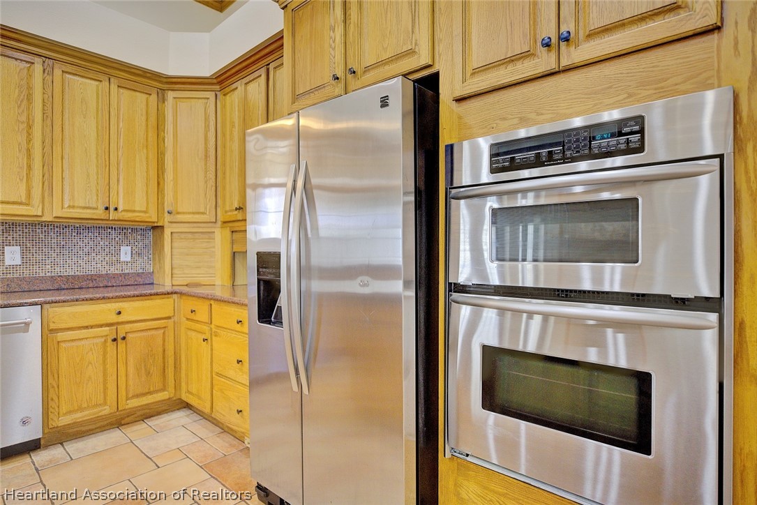 5226 Magnolia Place Sebring, FL 33872 - Photo 10 of 49