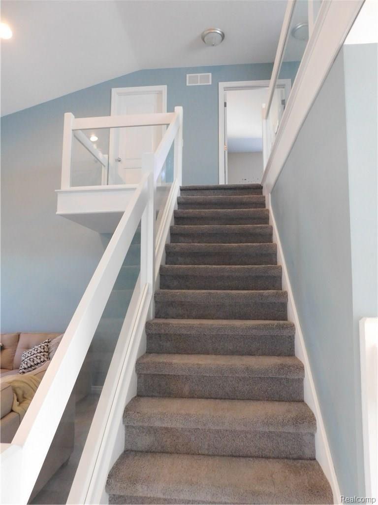 52077 Boland Road New Baltimore, MI 48047 - Photo 38 of 67 DSCN1308.JPG