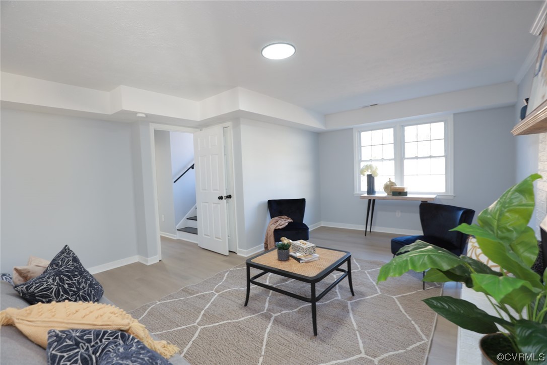4321 Tatum Road Disputanta, VA 23842 - Photo 23 of 43 a living room with furniture and a window