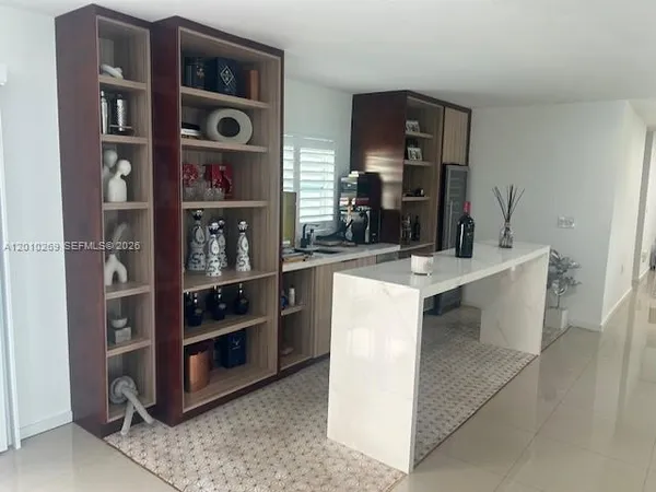 $11,000 | 9540 Southwest 68th Street, Miami, FL 33173