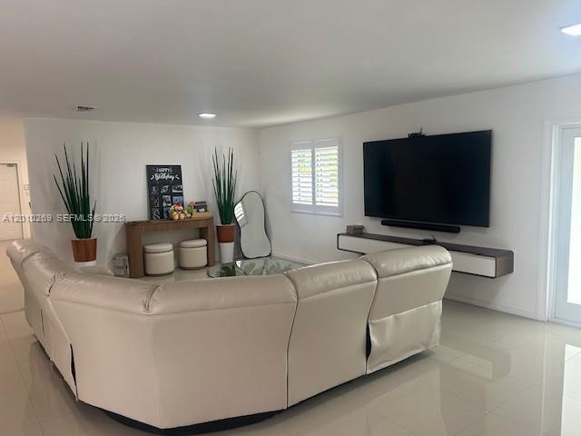 9540 Southwest 68th Street Miami, FL 33173 - Photo 16 of 47