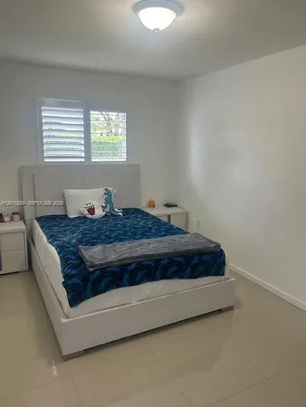 $11,000 | 9540 Southwest 68th Street, Miami, FL 33173