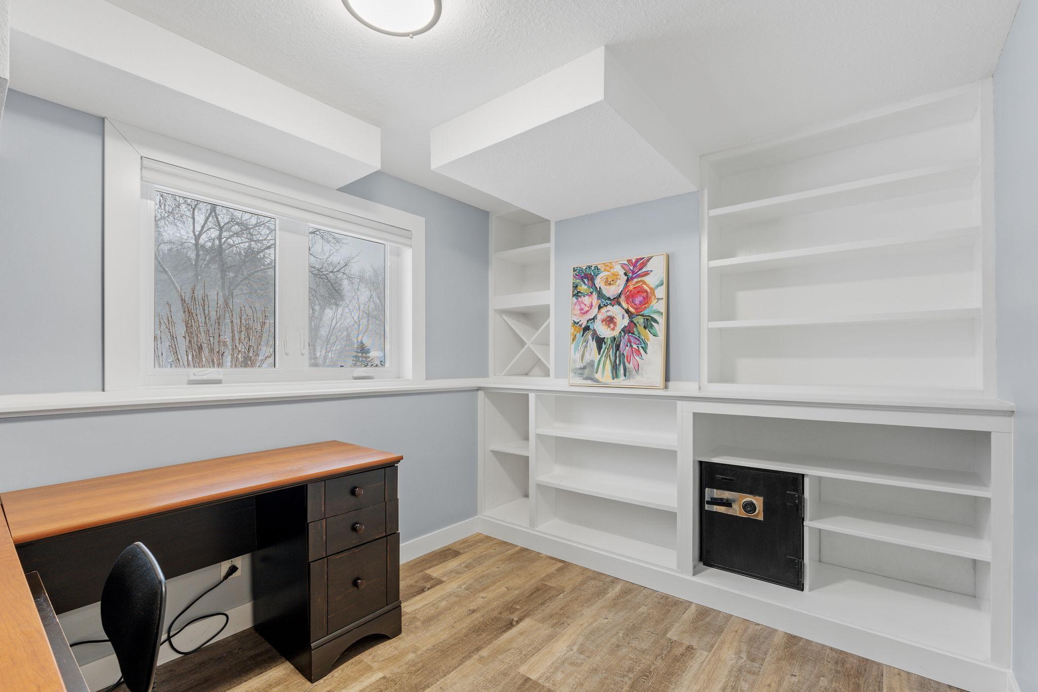 2129 Arkwright Street Maplewood, MN 55117 - Photo 24 of 47