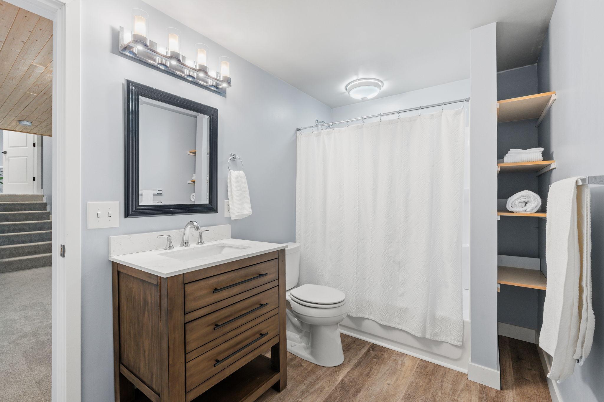 2129 Arkwright Street Maplewood, MN 55117 - Photo 28 of 47