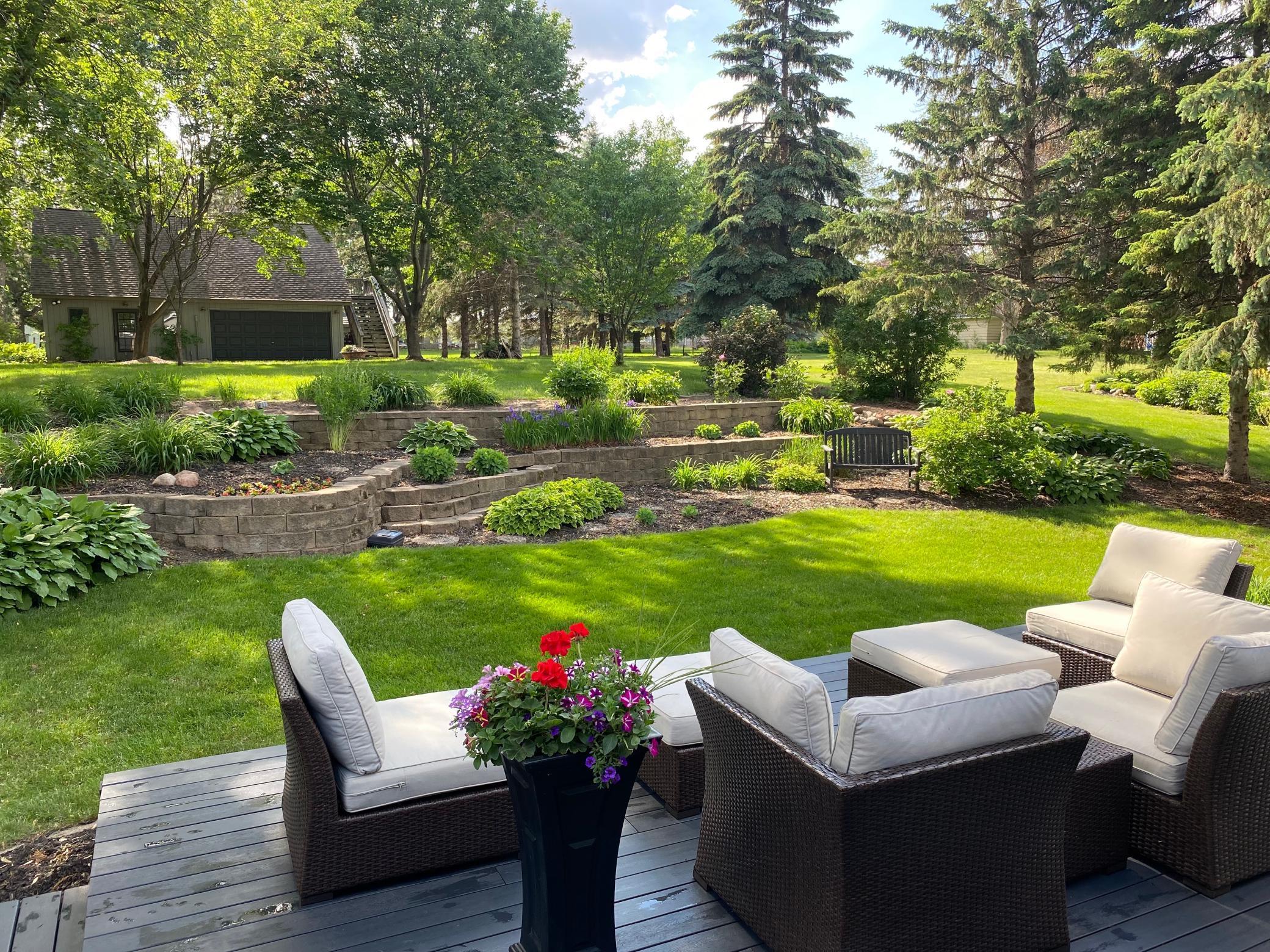 2129 Arkwright Street Maplewood, MN 55117 - Photo 39 of 47