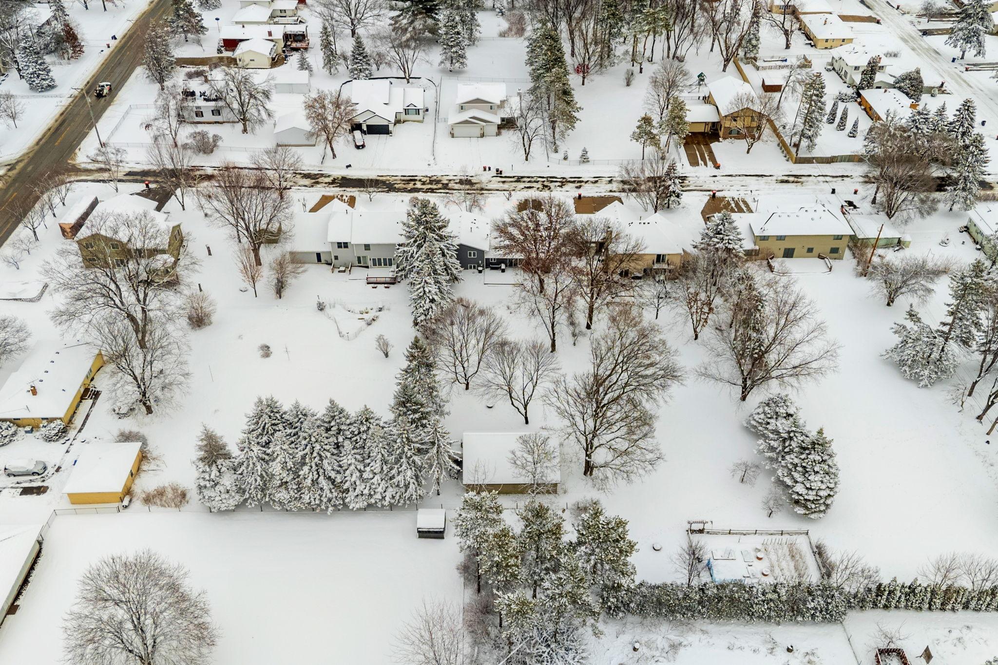 2129 Arkwright Street Maplewood, MN 55117 - Photo 40 of 47