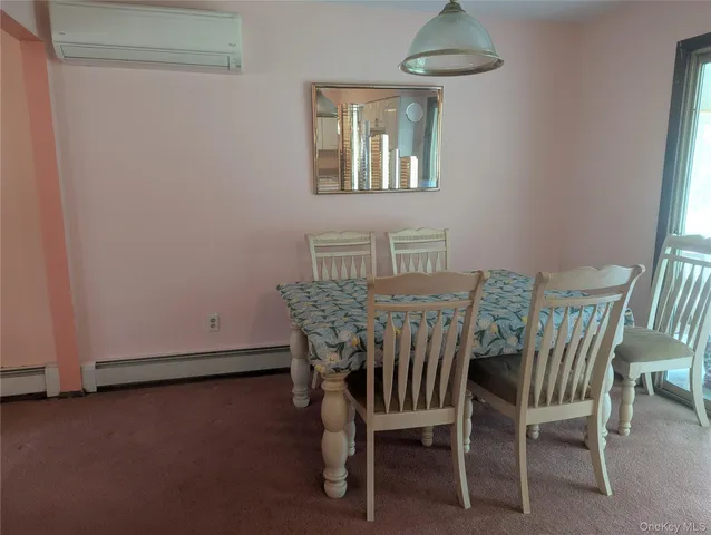 $325,000 | 6 Crawford Street, Pine Bush, NY 12566