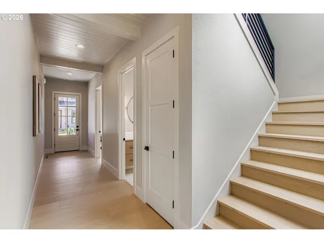 $1,380,000 | 3651 Northwest Lana Place, Portland, OR 97229