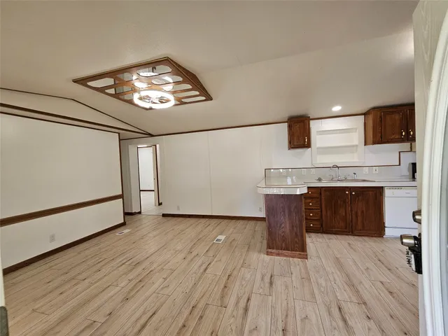 $1,385 | 16974 Balmoral Street, Montgomery, TX 77316