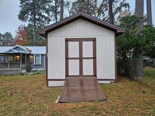 $1,385 | 16974 Balmoral Street, Montgomery, TX 77316