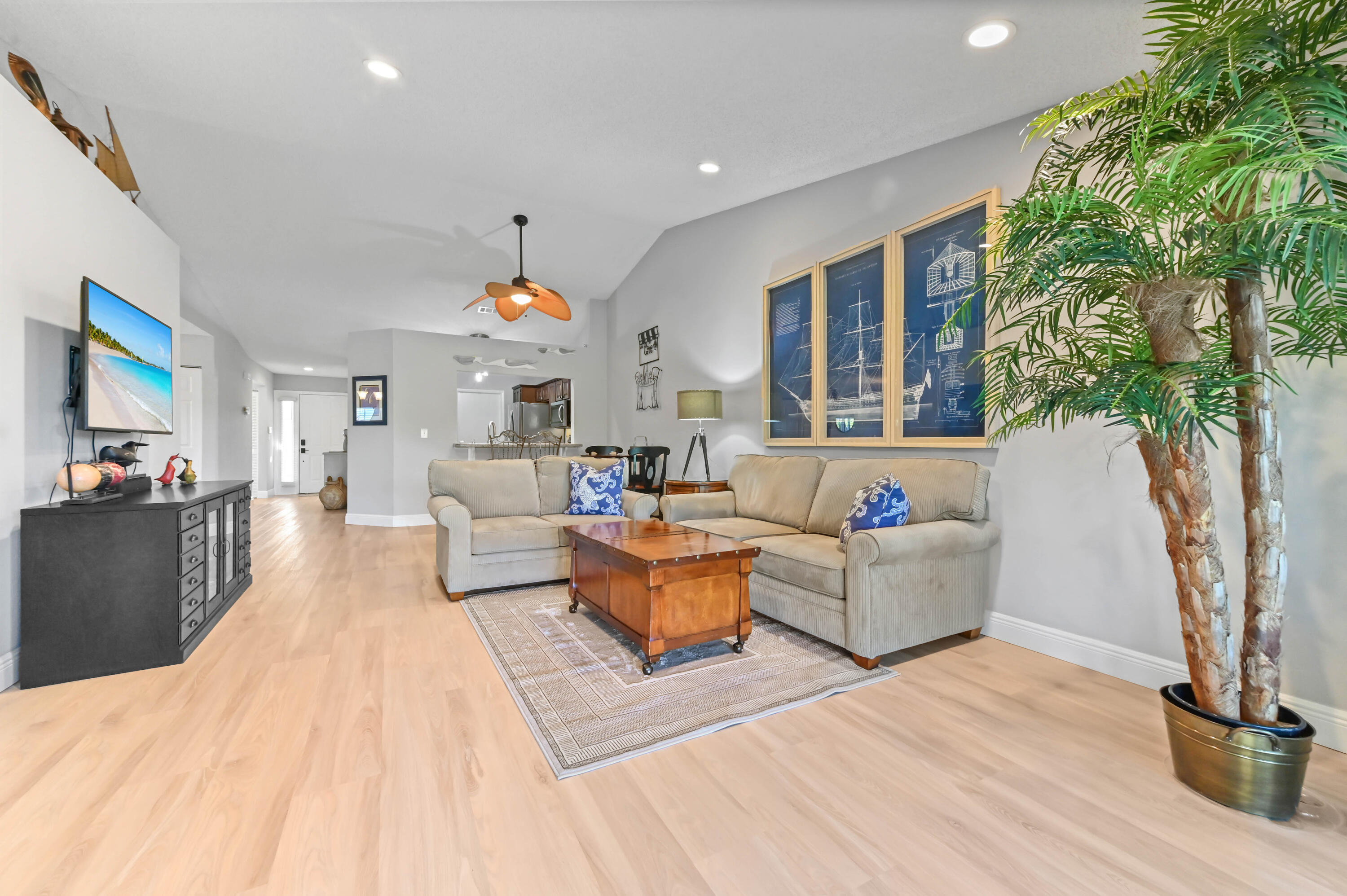 7615 Red Ruby Drive Delray Beach, FL 33446 - Photo 6 of 33 16 living room 03