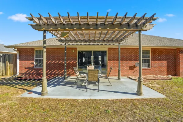 a view of a house with porch