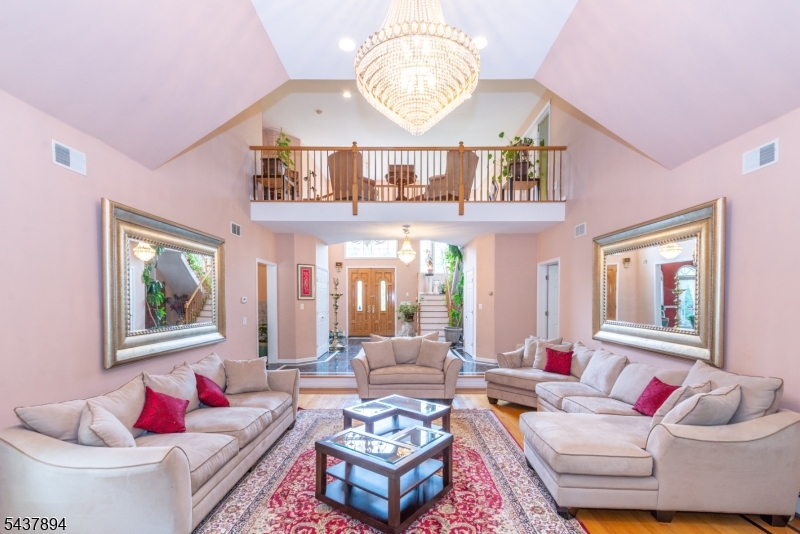 5 Raintree Court Kinnelon, NJ 07405 - Photo 7 of 44