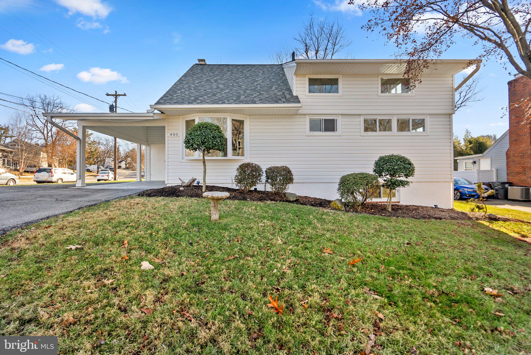 Welcome to 400 Mercer Road