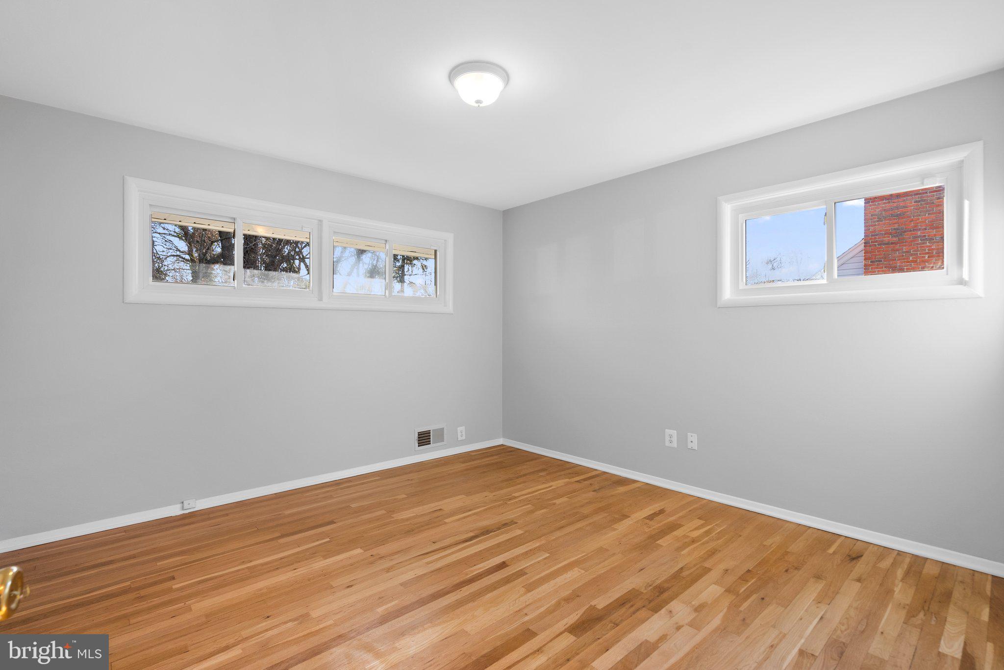 400 Mercer Road Rockville, MD 20852 - Photo 12 of 27 First Bedroom