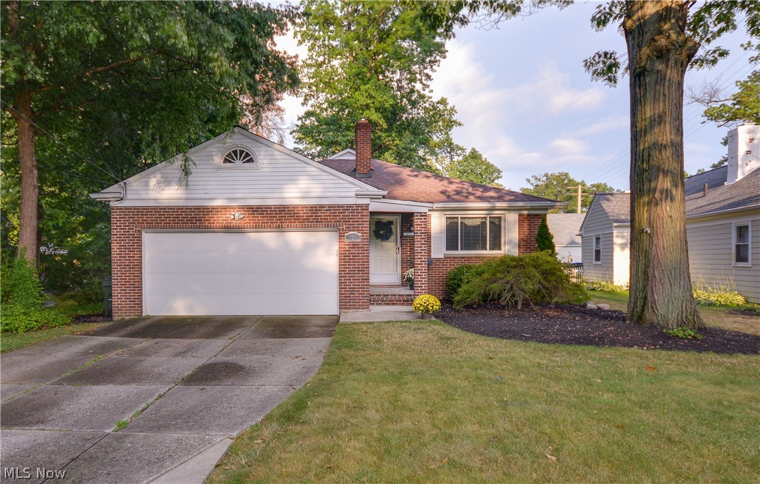 425 Forestview Road Bay Village, OH 44140 - Photo 1 of 20 Gallery Image 1