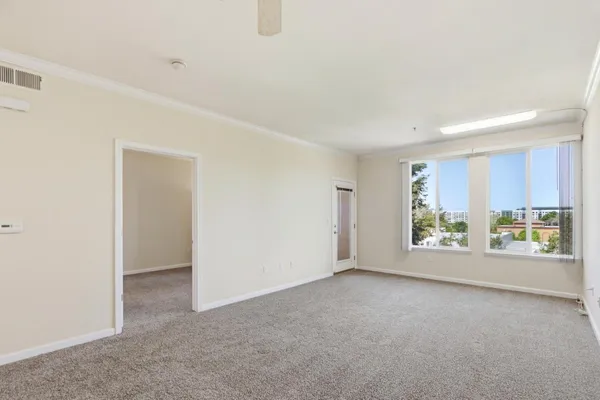 $560,000 | 801 South Winchester Boulevard, Unit 6400, San Jose, CA 95128