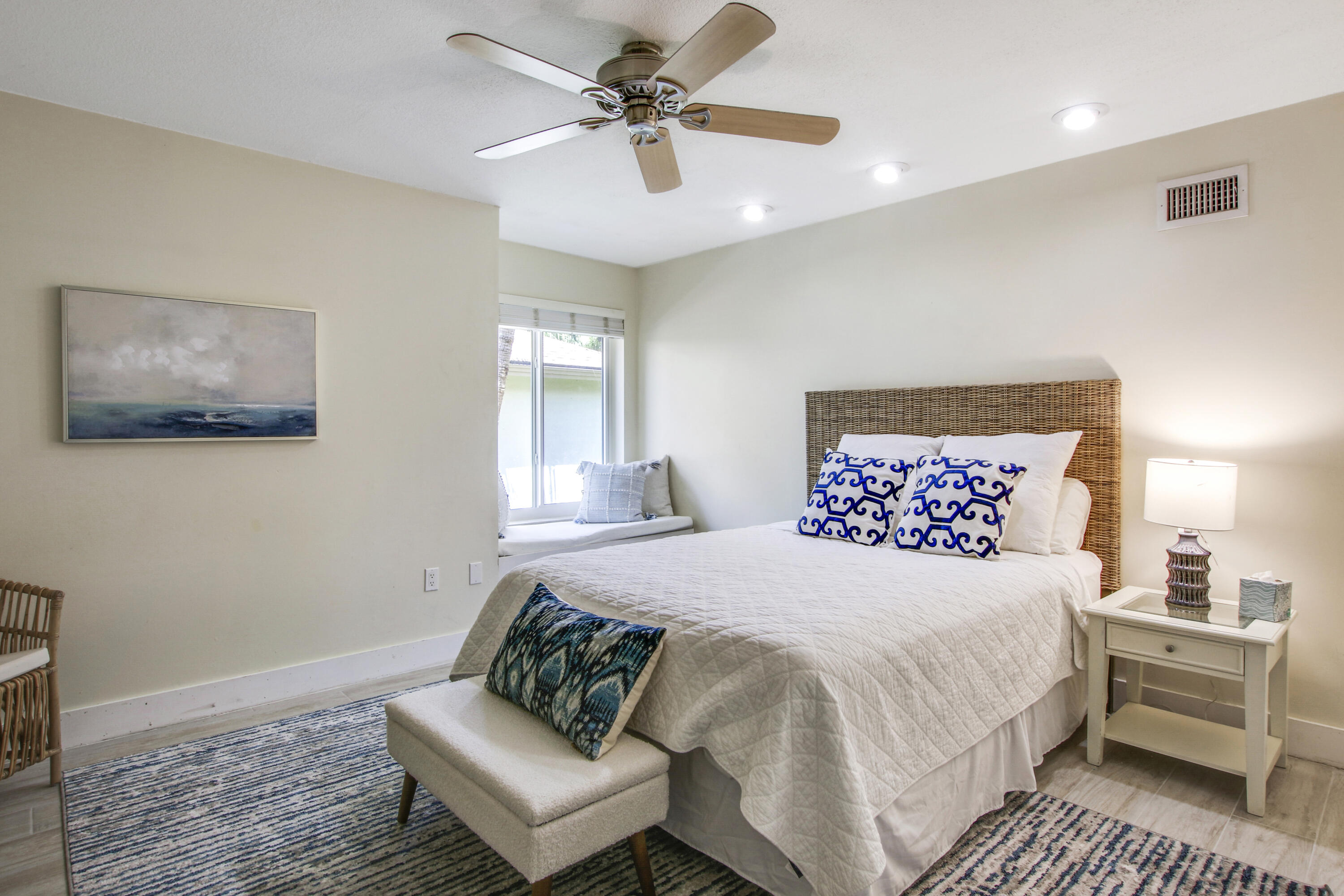 114 Ridge Road Jupiter, FL 33477 - Photo 18 of 28 Bedroom 3