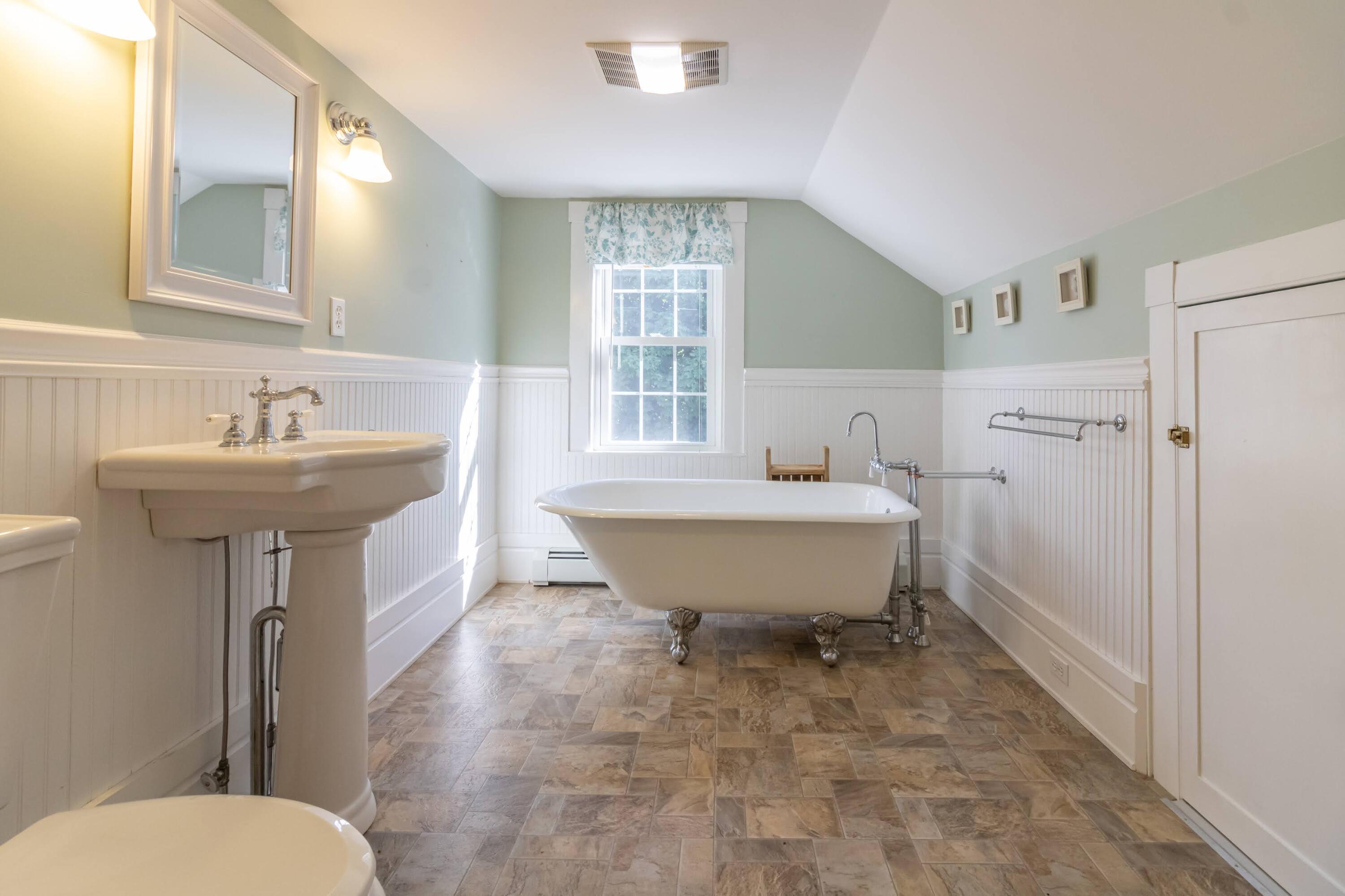 108 Village Road Steuben, ME 04680 - Photo 25 of 73 108 Village Rd Interiors-19